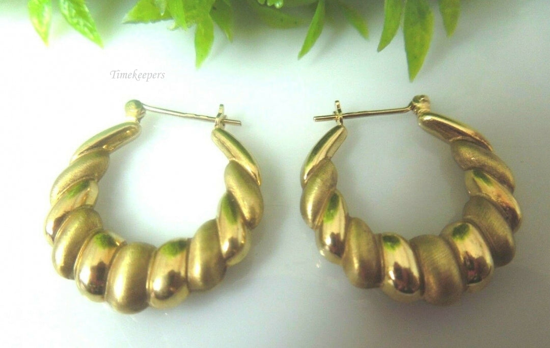 q56914KT Yellow Gold Hoop Earrings For Women Girl