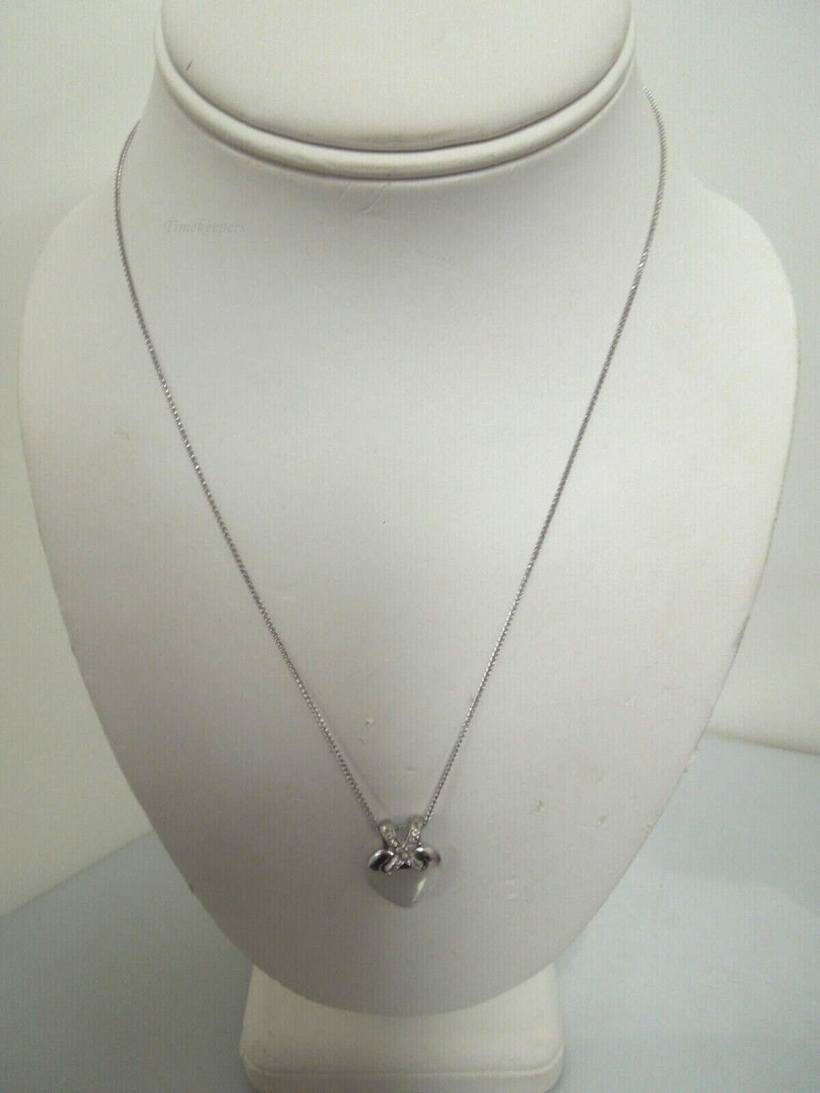 s010 Stunning Chaumet Necklace Pendant Heart Shaped 14 Karat Platinum