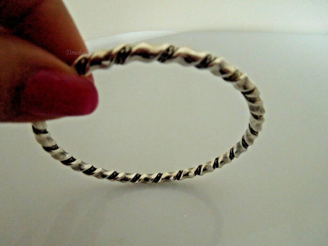 s074 Native American Sterling Bangle Bracelet -29.8g