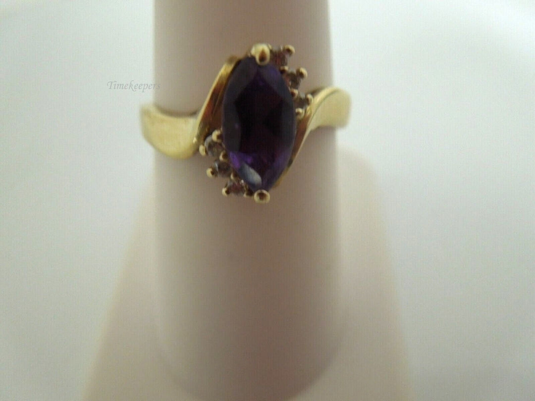 s008 10kt Yellow Gold Amethyst Diamond .06 cts Ring Size 7.5 (USA) Signed 2.8g