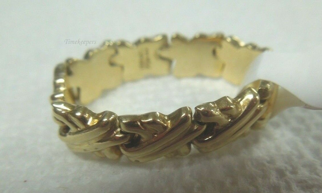 q666 14kt Yellow Gold Flexible X Ring SIze 7.25(USA)