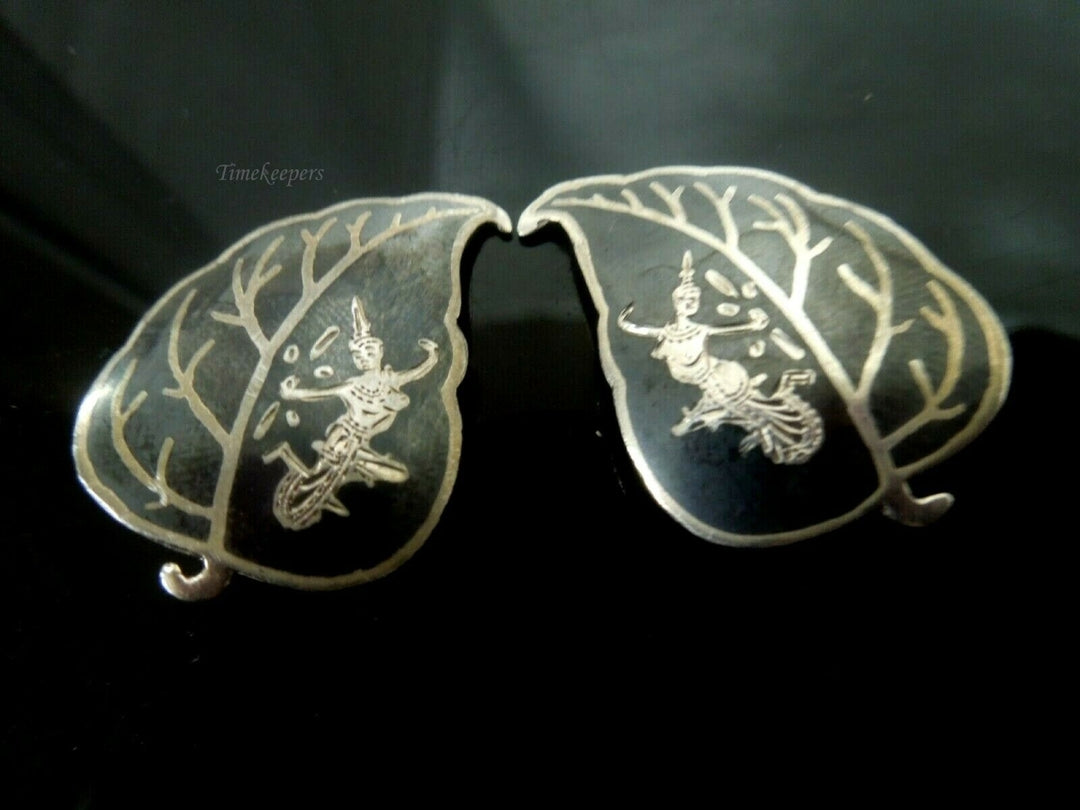 q726 Vintage Siam Sterling Silver Leaf Shaped Earrings 6.7 g