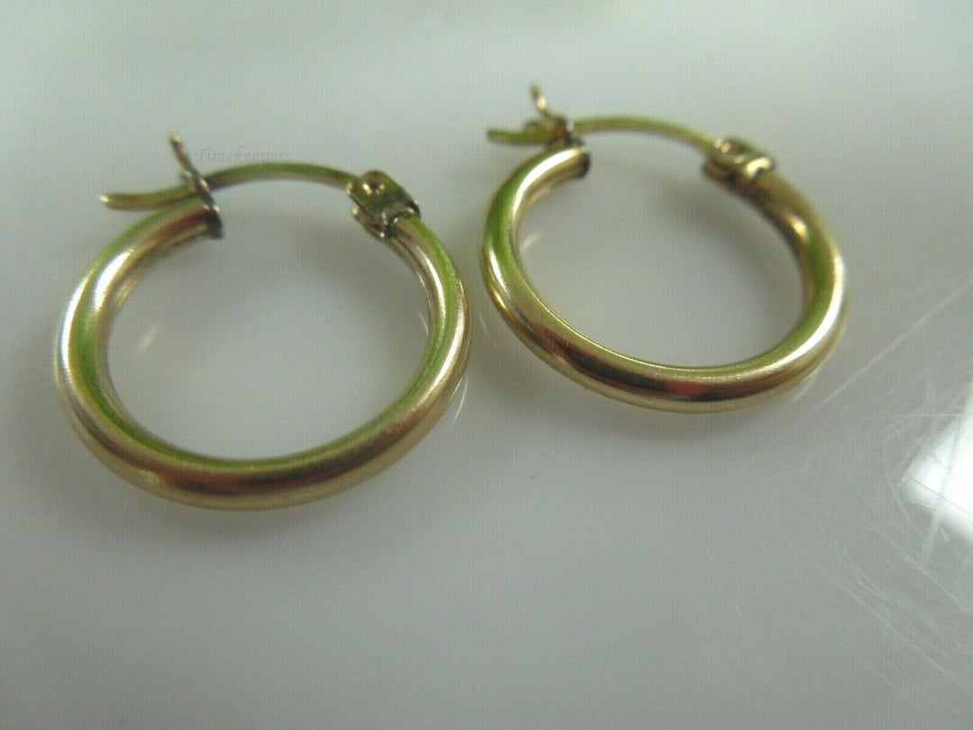 q846 10k Yellow Gold High Polish Hoop Earrings 1.5 g