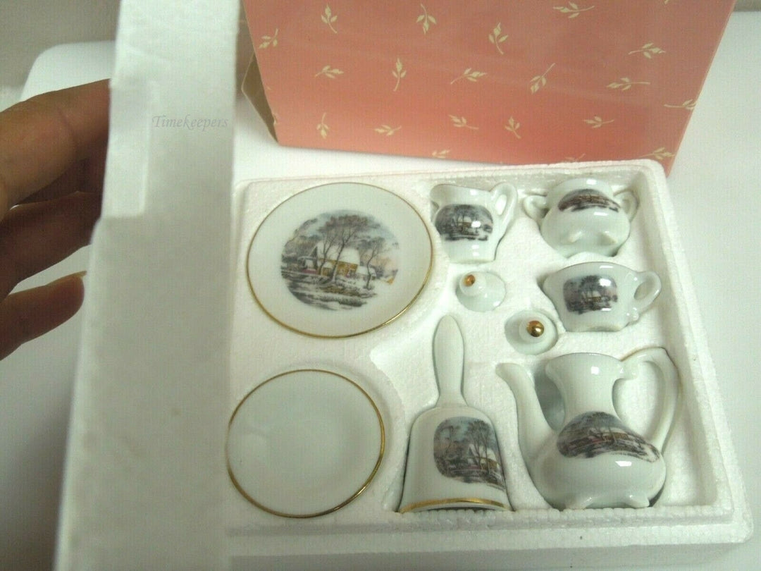 q918 AVON Small Treasures Mini Porcelain Tea Set Currier & Ives in Miniature Complete