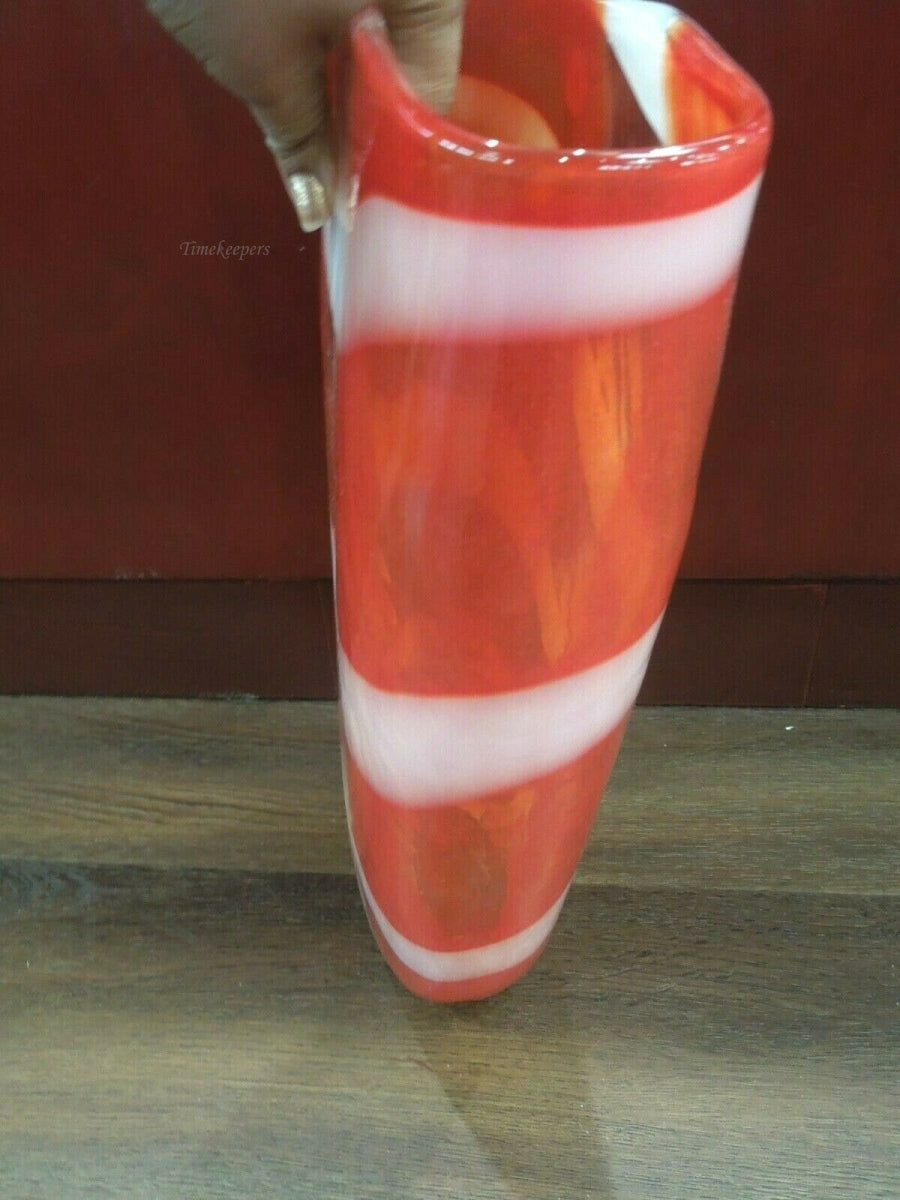 q984 Beautiful Large Heavy Glass Orange Cream Vase