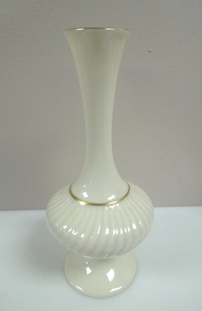 r207 Lenox Small Vase 7" Tall Beige Made in USA