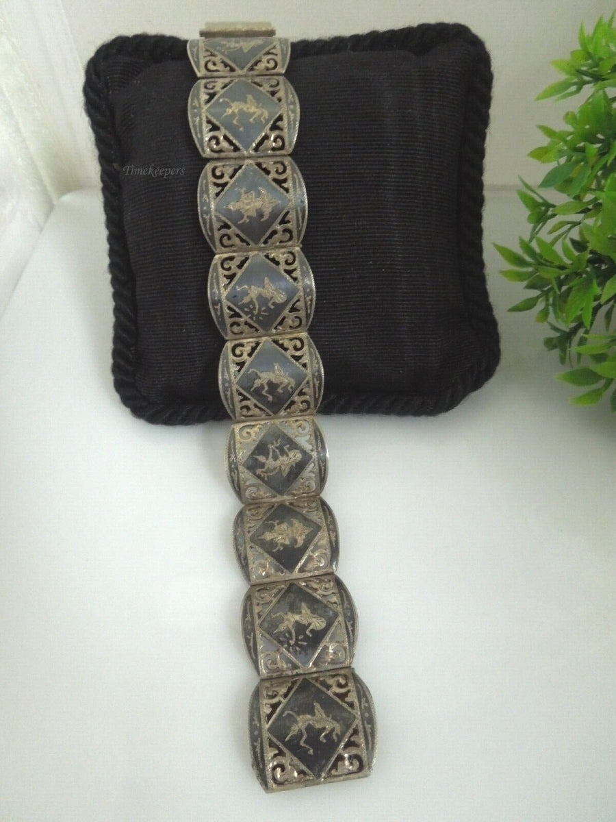 r451 Vintage Siam Thailand Sterling Silver Ladies Bracelet