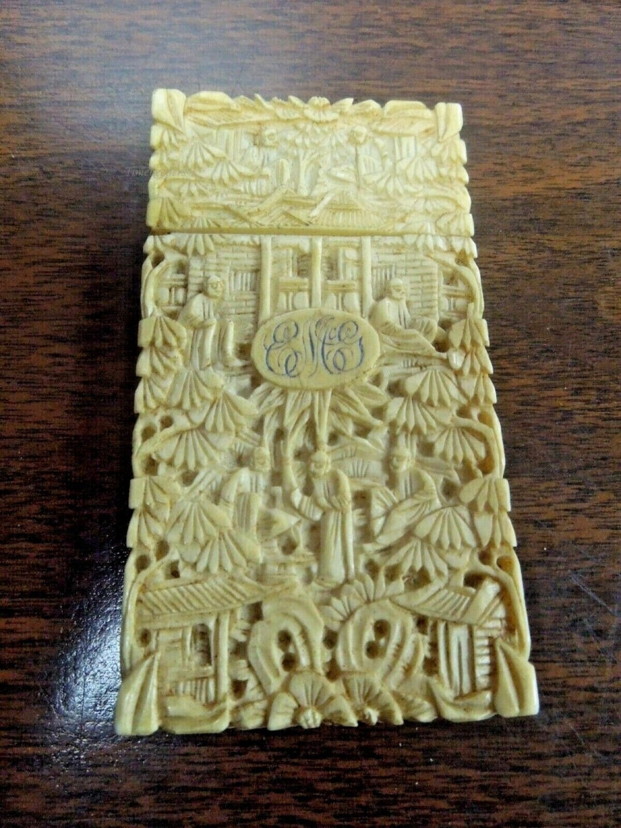 r784 Vintage Carved Monogrammed Business Card Holder