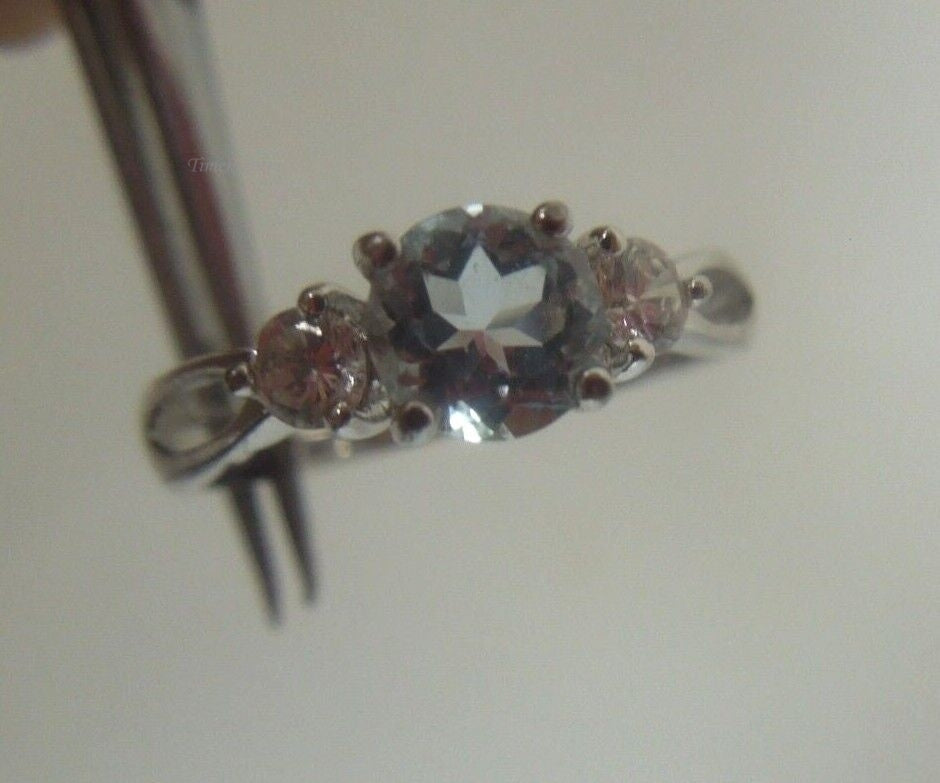 r808  Beautiful Vintage Sterling Silver Ring Size 7(USA) Signed