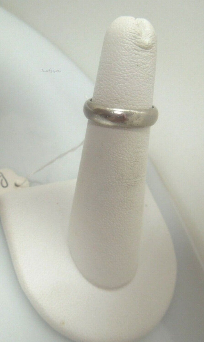 r809 Vintage Sterling Silver Band Ring Size 4