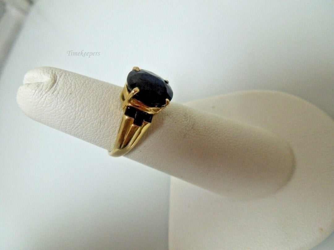 r829 14kt Yellow Gold Sapphire Ring Size 5(USA) Signed 3.7g  