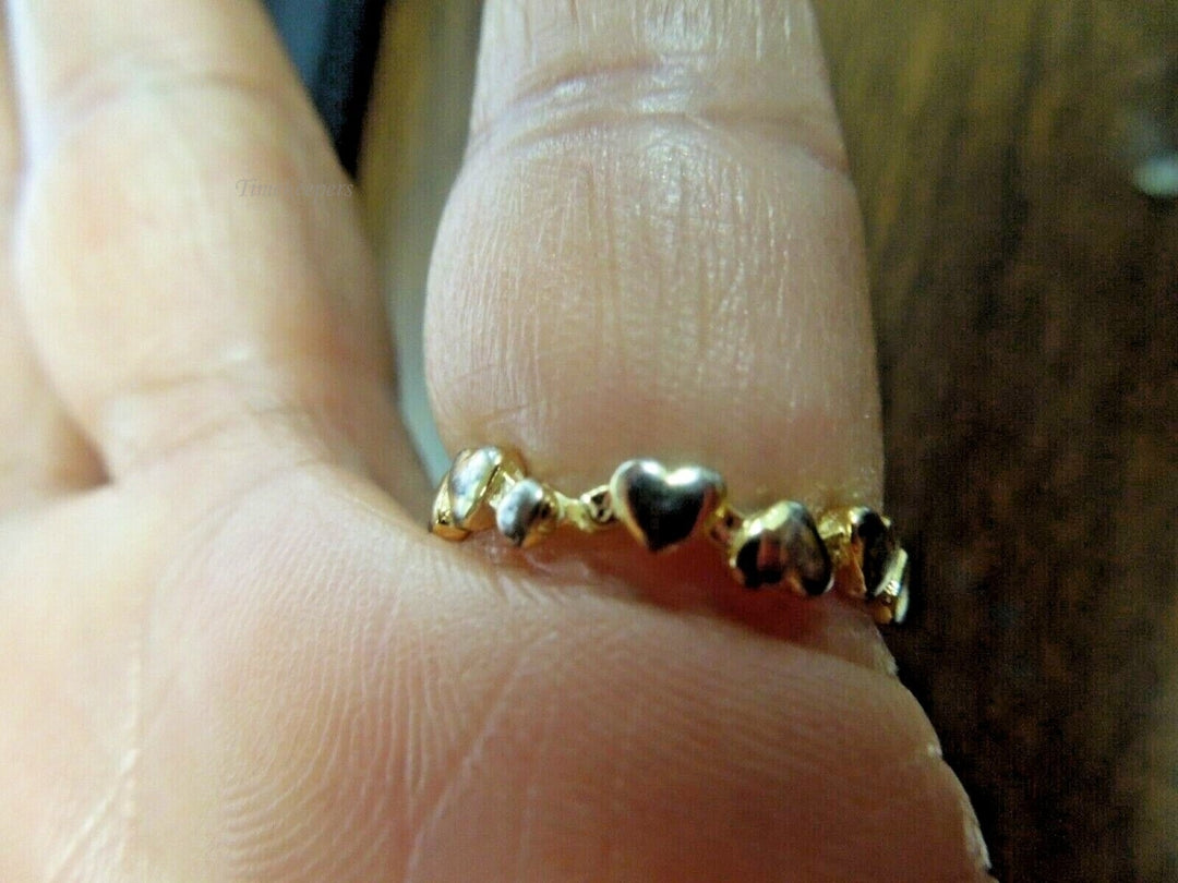 r843 Beautiful Sterling Silver 925 Gold tone Heart Ring Size 4.5(USA) Signed