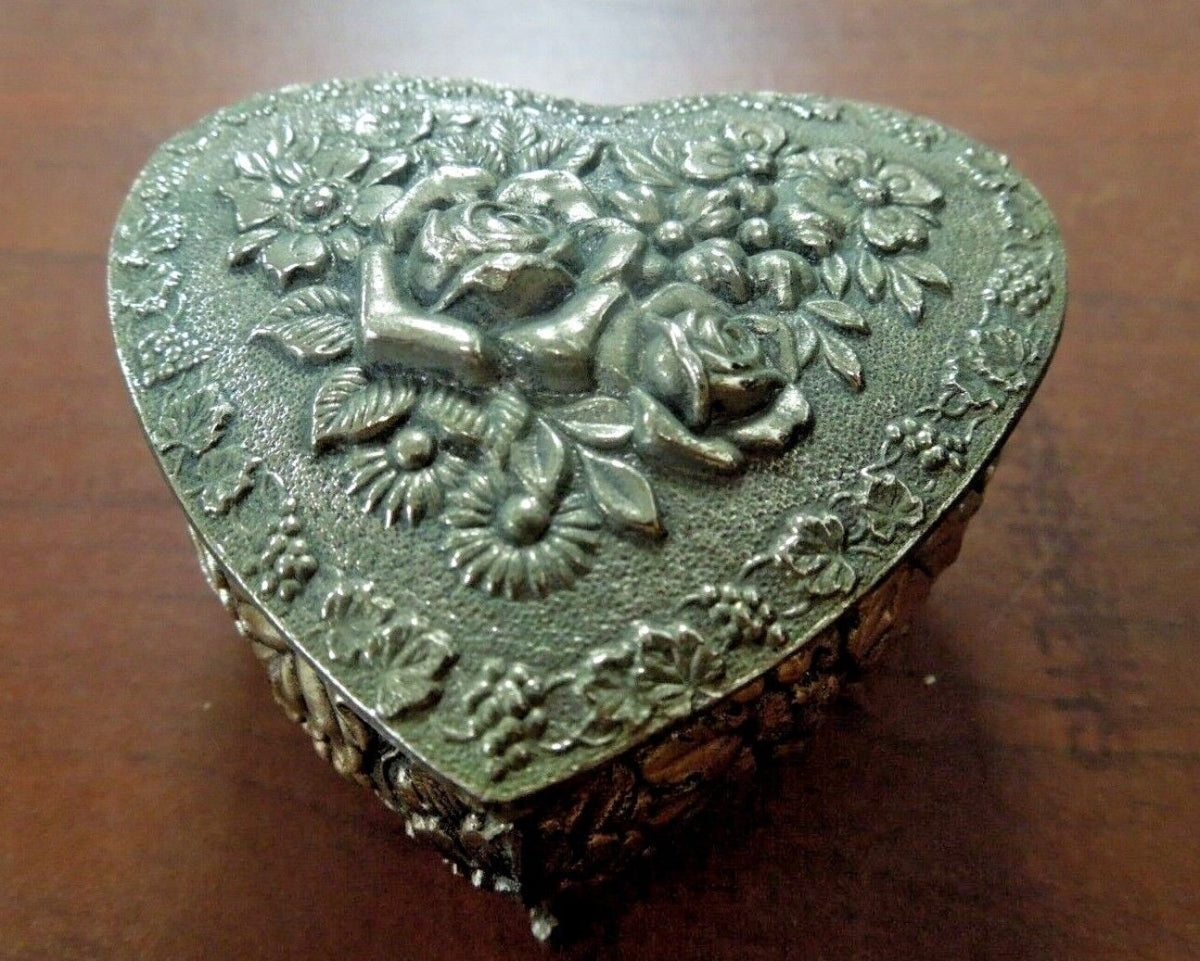 Vintage top Jewelry Box Embossed Silver Etched Tin Metal Bohemian Medieval Decor