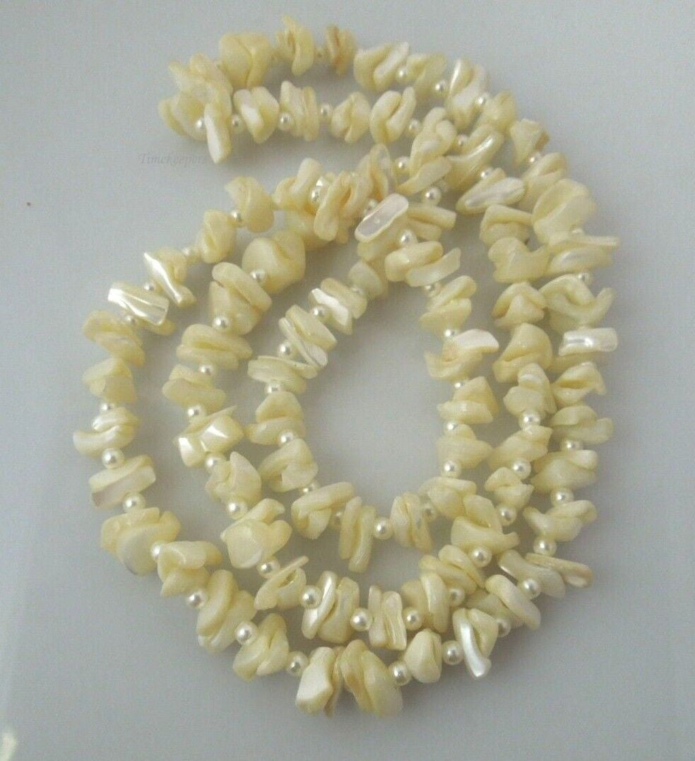 r582 Vintage Jewelry Beaded Necklace "Mother Of Pearl" Chunks And Pearls 31" long