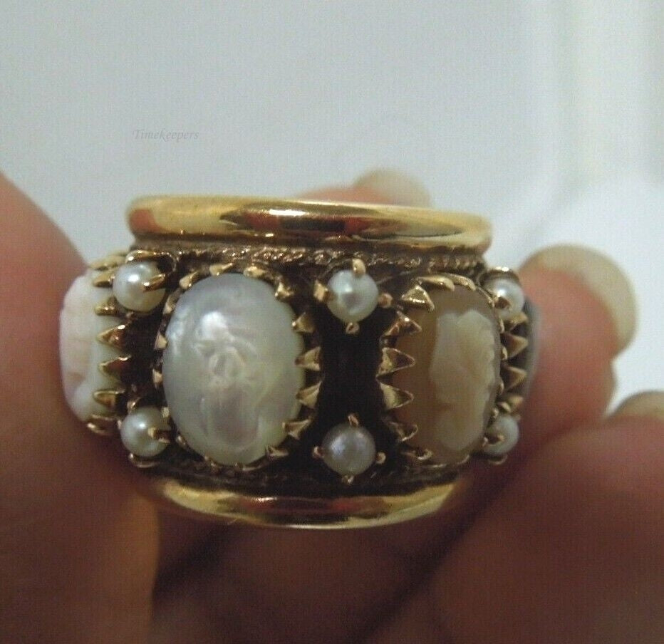 r510 (14kt) Yellow Gold 7 Cameo heavy Ring Size 6.5(USA) Signed 13.1g