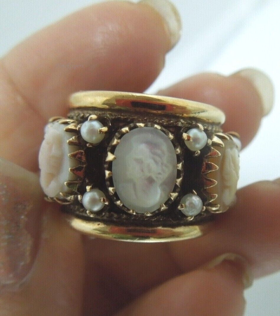 r510 (14kt) Yellow Gold 7 Cameo heavy Ring Size 6.5(USA) Signed 13.1g