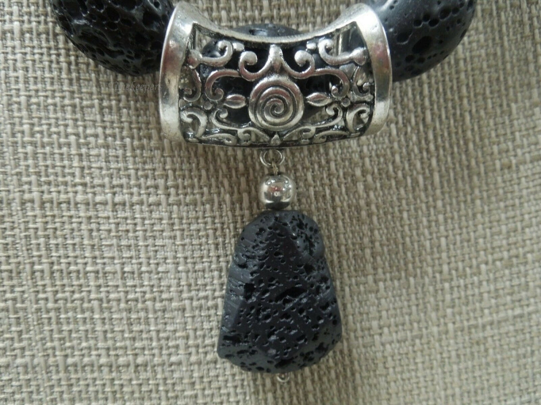 q598 Unique Black Lava Volcano Rock Mexico Sterling Silver Statement Necklace