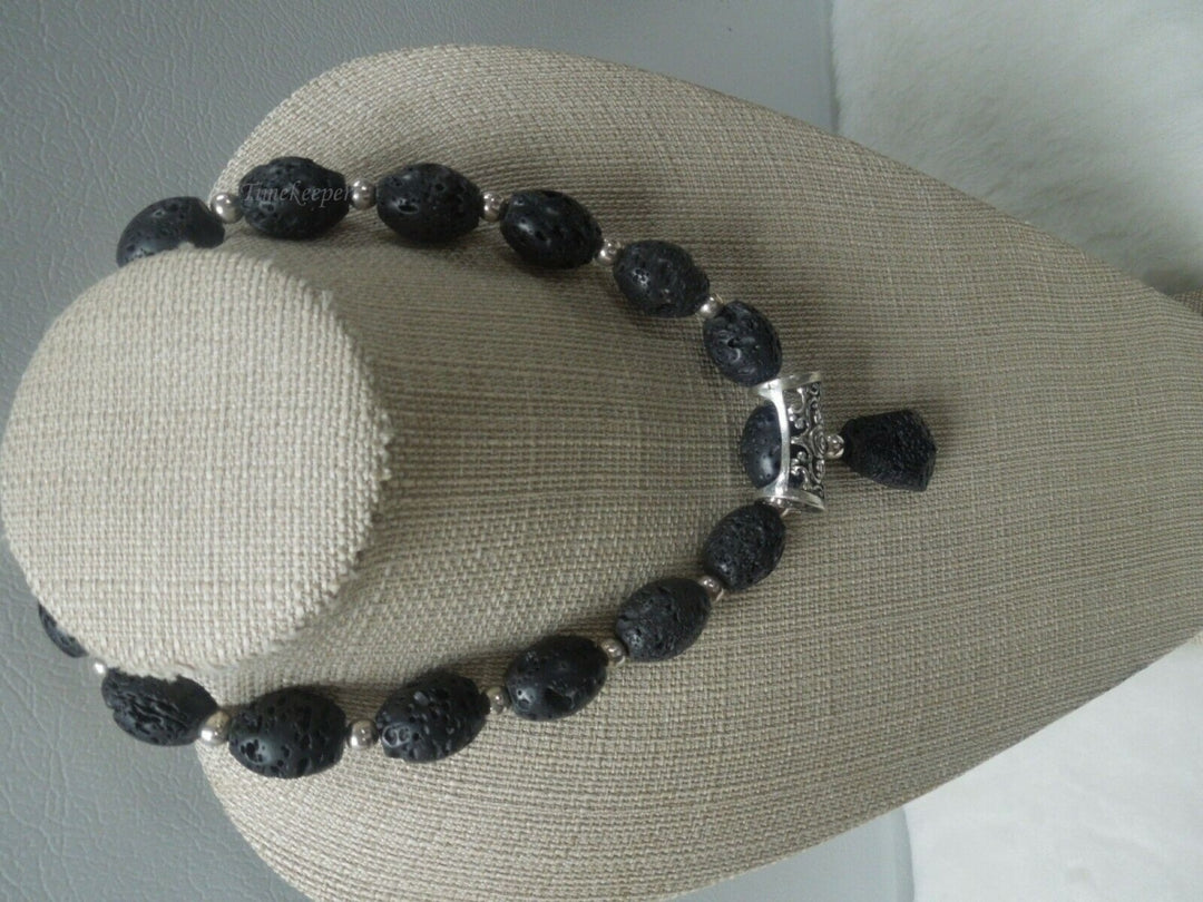 q598 Unique Black Lava Volcano Rock Mexico Sterling Silver Statement Necklace