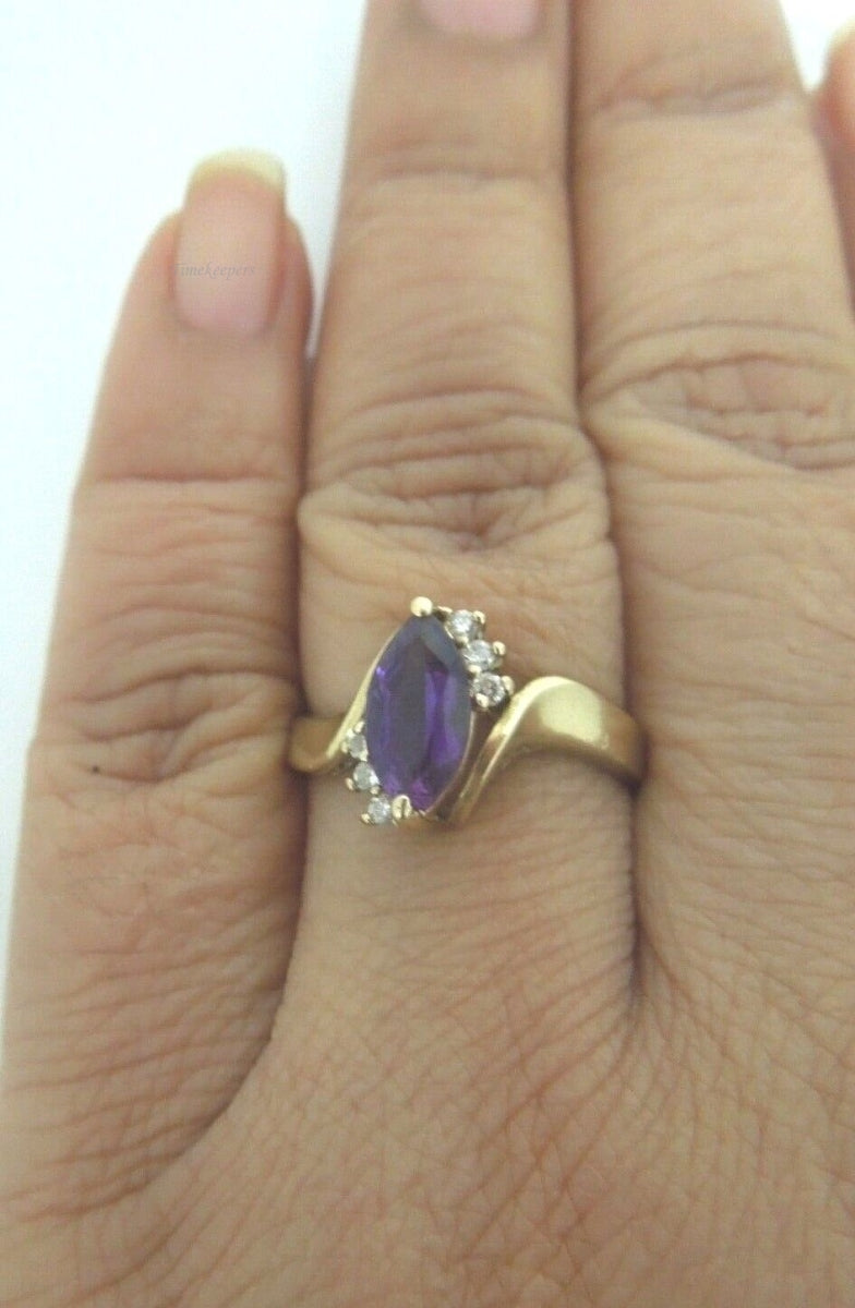 s008 10kt Yellow Gold Amethyst Diamond .06 cts Ring Size 7.5 (USA) Signed 2.8g