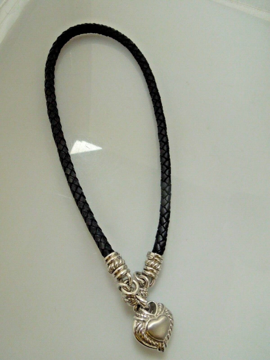 r431 Judith RIPKA Sterling Silver Reversible CZ HEART Black Leather Necklace