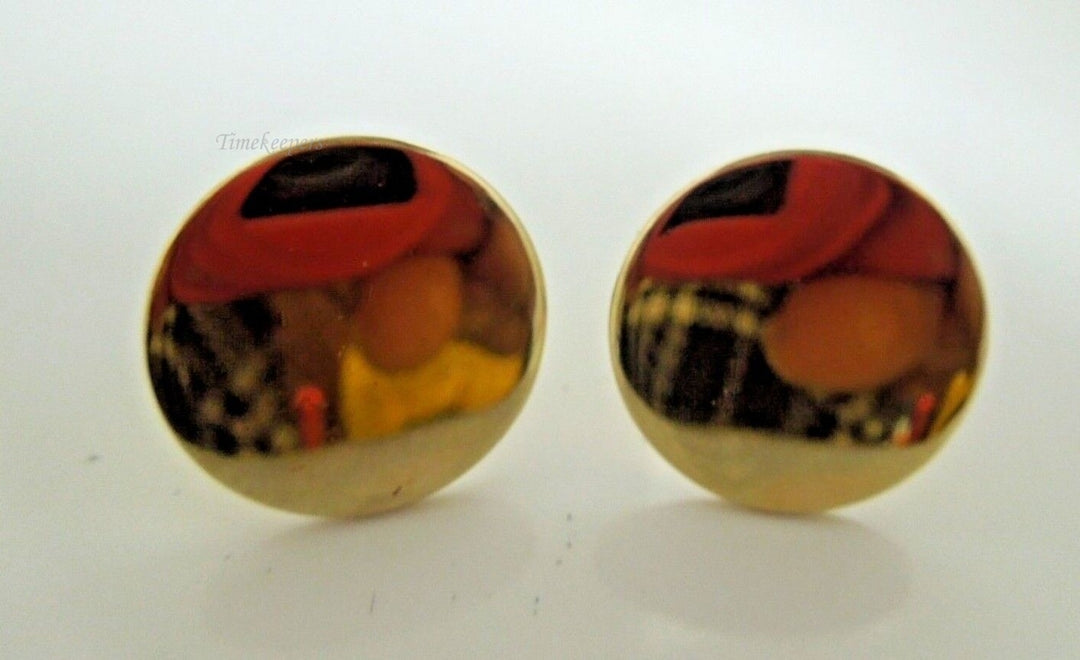 r980 Vintage beautiful pair of round gold tone cufflinks 