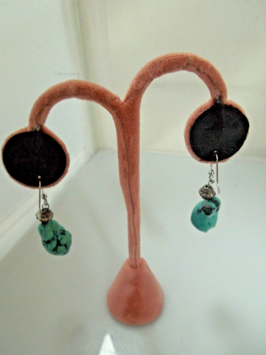 r528 Beautiful Silver plated Genuine Baroque Turquoise Dangle Earrings