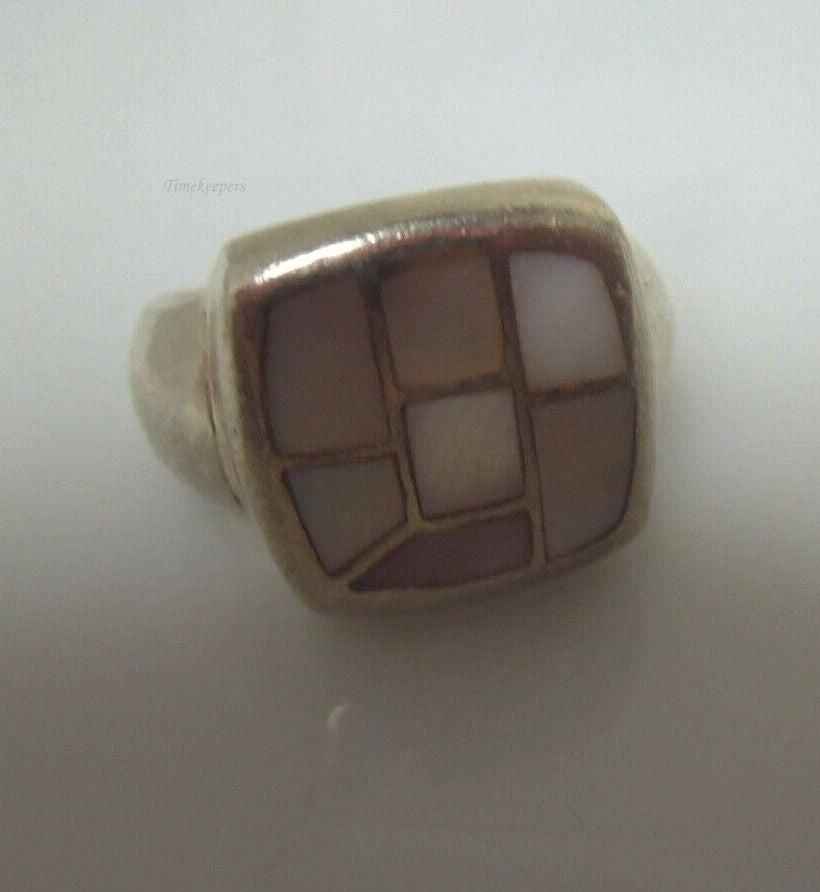 r457 CFJ Sterling Silver Mother of Pearl Ring Size 6(USA) Signed