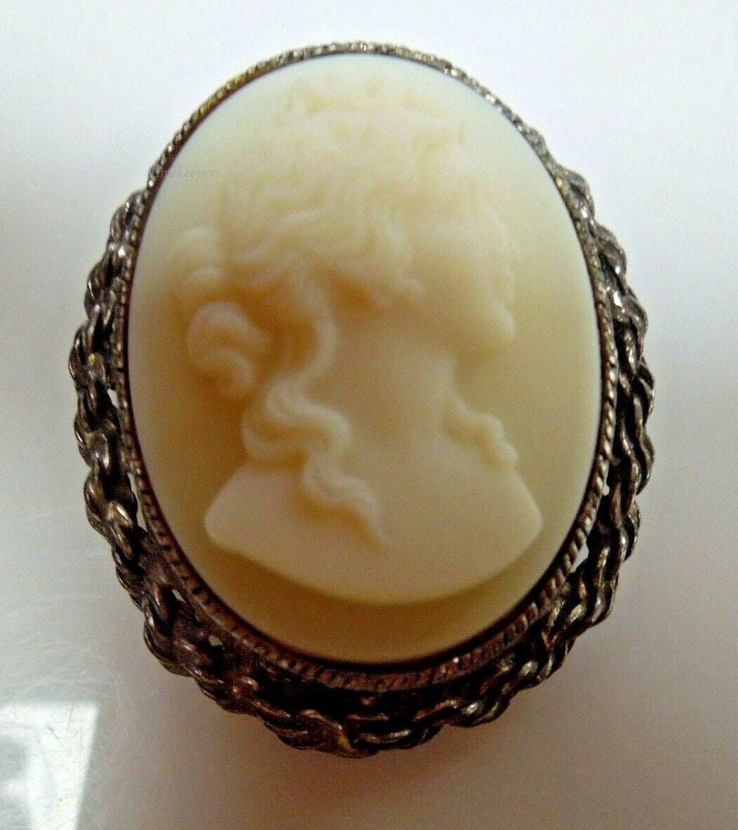 r546 Cameo (Carved Shell) Vintage Pendant & Brooch/Pin Silver tone