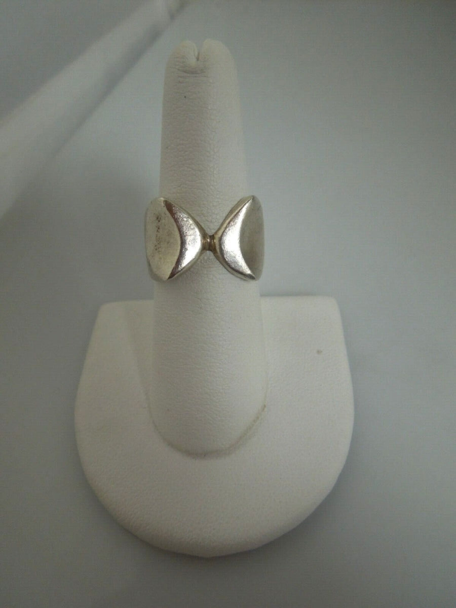 r461 Sterling Silver Bow Ribbon shaped Ring Size 7.25(USA) Signed