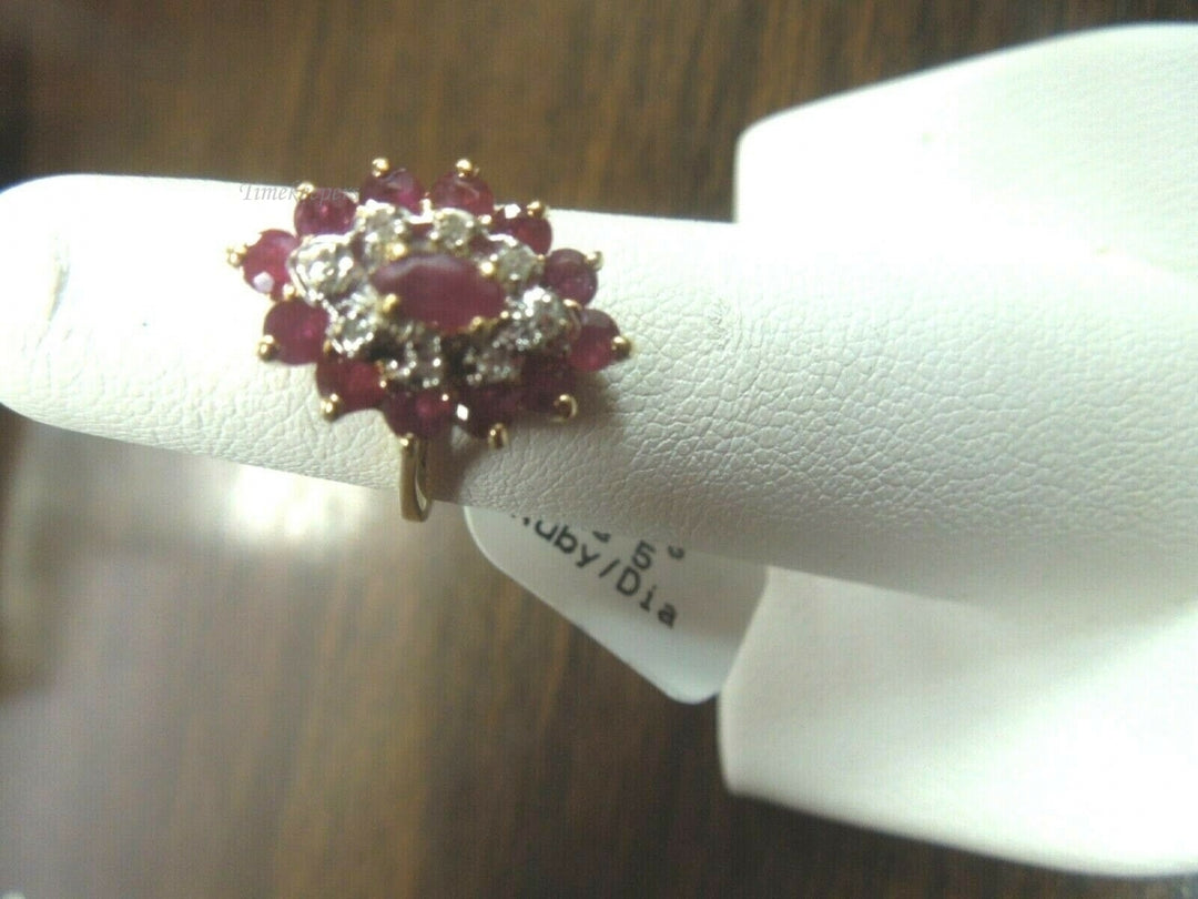 q646 10k Yellow Gold Ruby Diamond .04 cts Ring Size 5(USA)