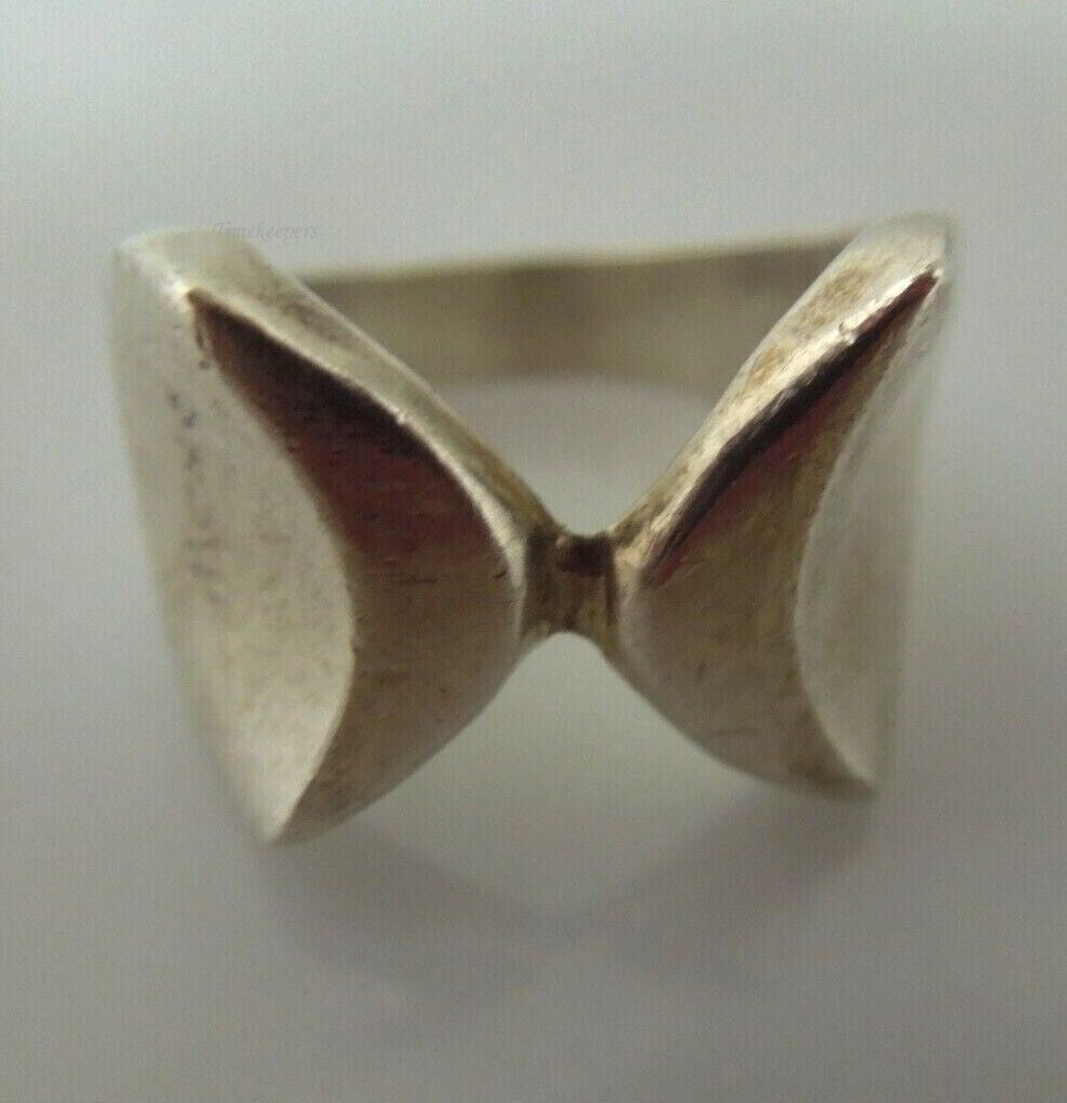 r461 Sterling Silver Bow Ribbon shaped Ring Size 7.25(USA) Signed