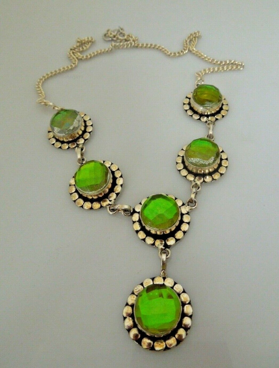 r621 Beautiful Necklace Faceted Peridot Green Color Glass Sterling Silver Pendant