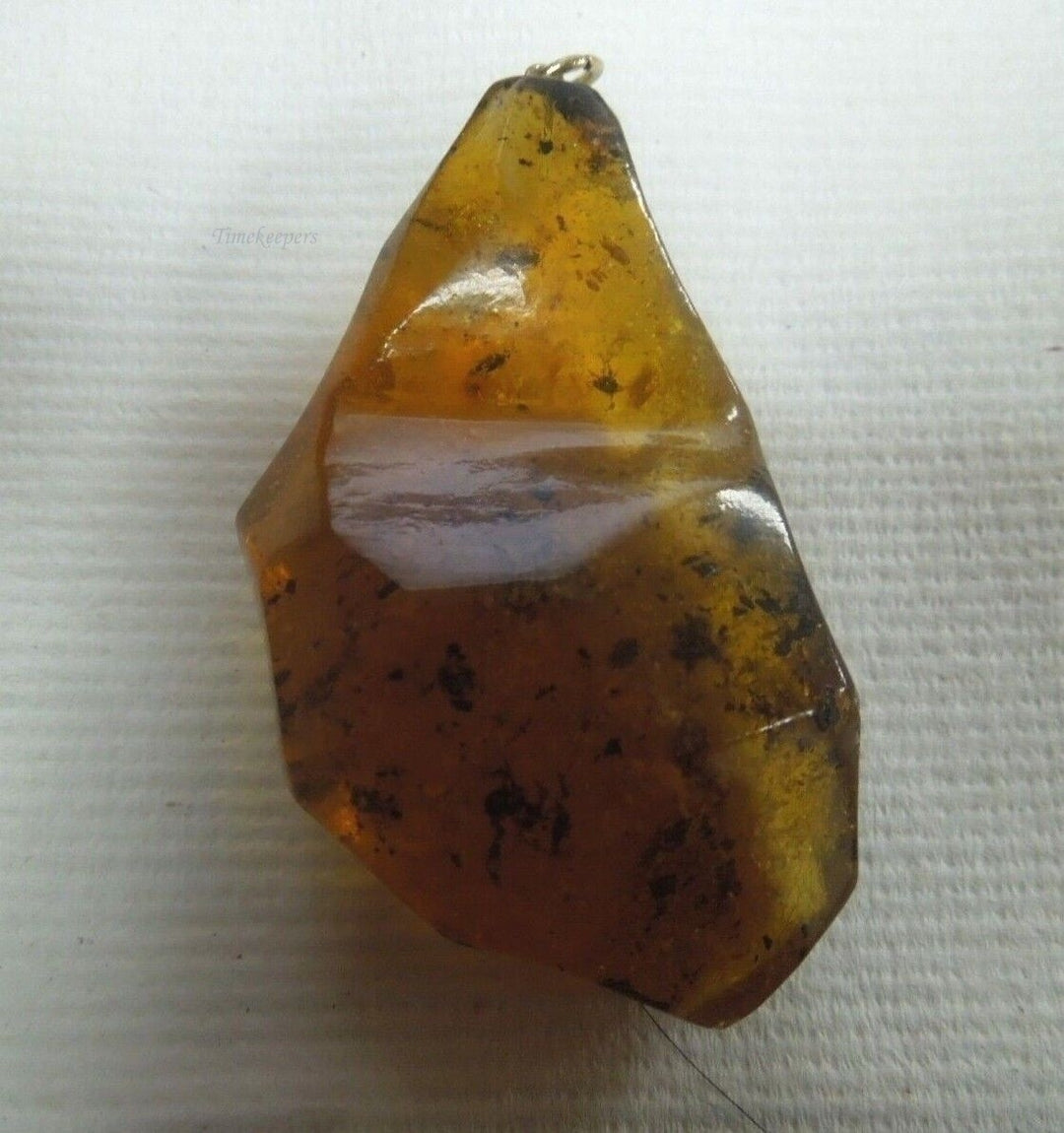 r870 Vintage Amber Pendant Made of Precious healing Baltic Amber