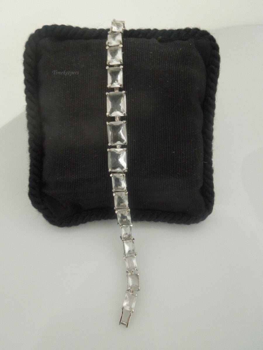 r871 Vintage Clear Crystal Bracelet, large 5-8mm clear crystals in prong settings on silver tone Link Bracelet