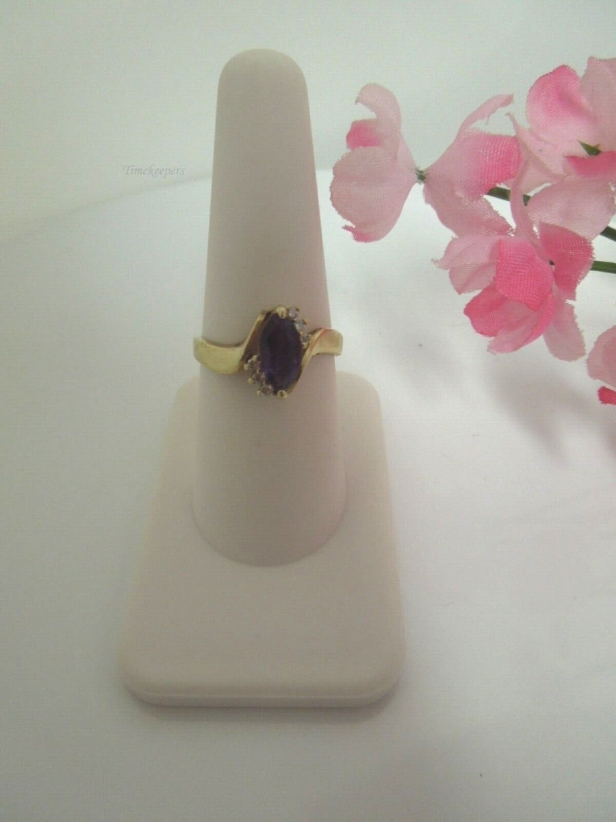 s008 10kt Yellow Gold Amethyst Diamond .06 cts Ring Size 7.5 (USA) Signed 2.8g