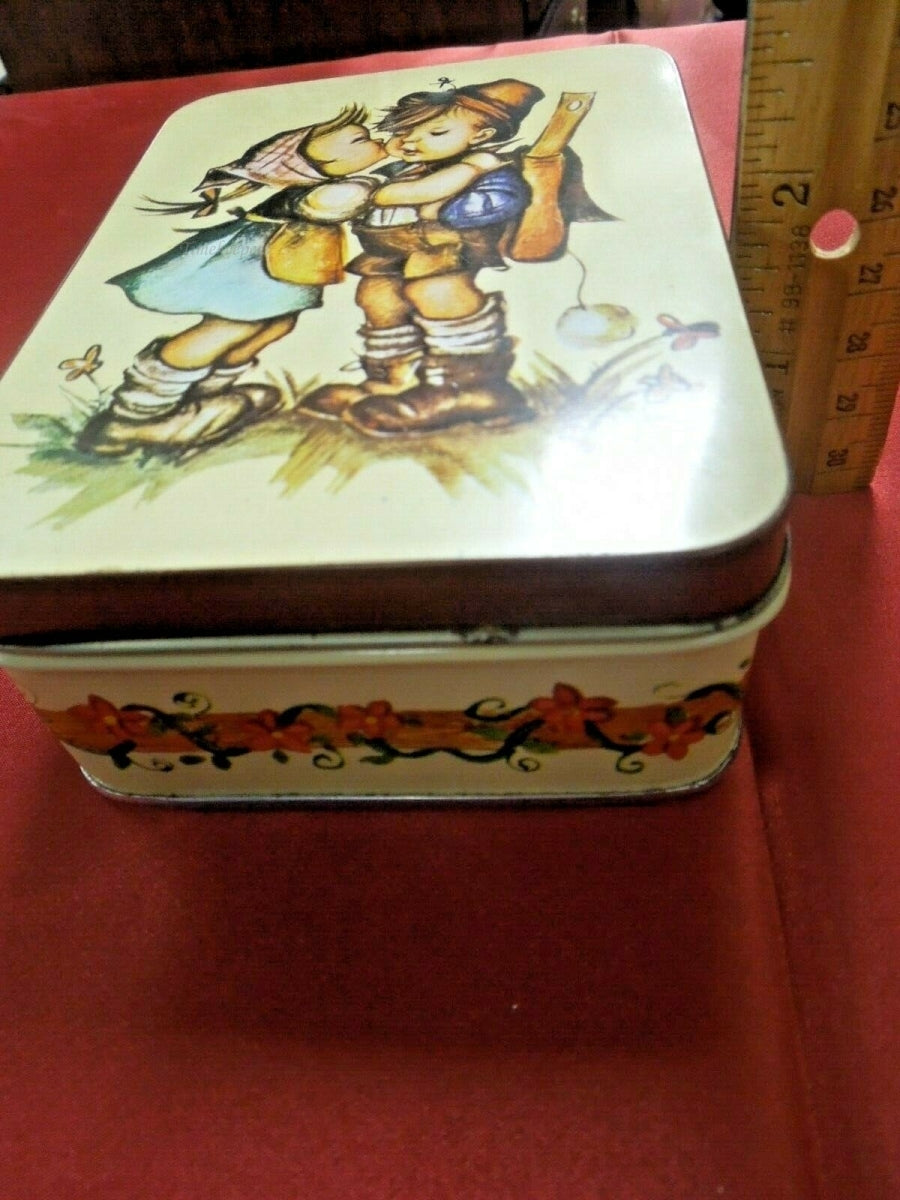 q784 Vintage Made In Hong Kong Giftco Inc. Small Square Hummel Tin Kitschy Decor