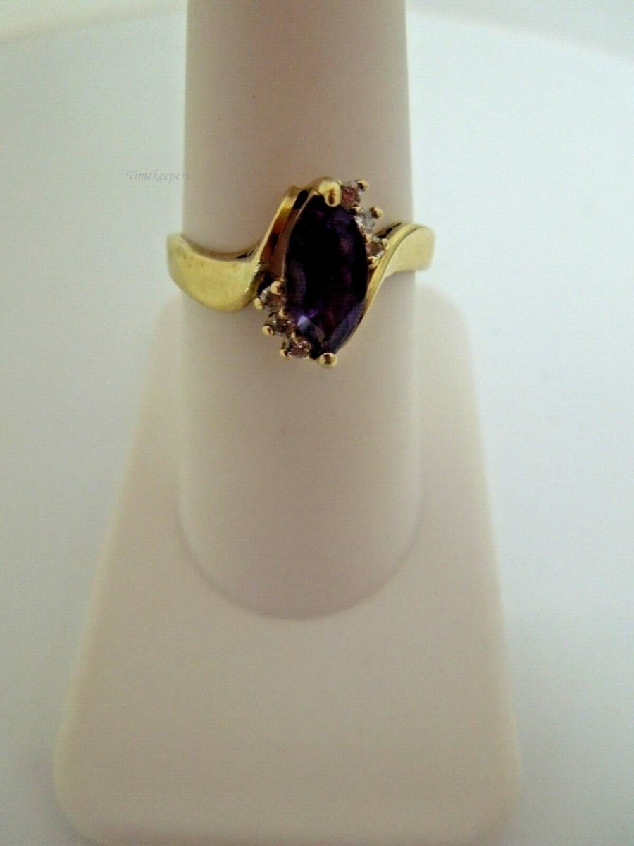 s008 10kt Yellow Gold Amethyst Diamond .06 cts Ring Size 7.5 (USA) Signed 2.8g