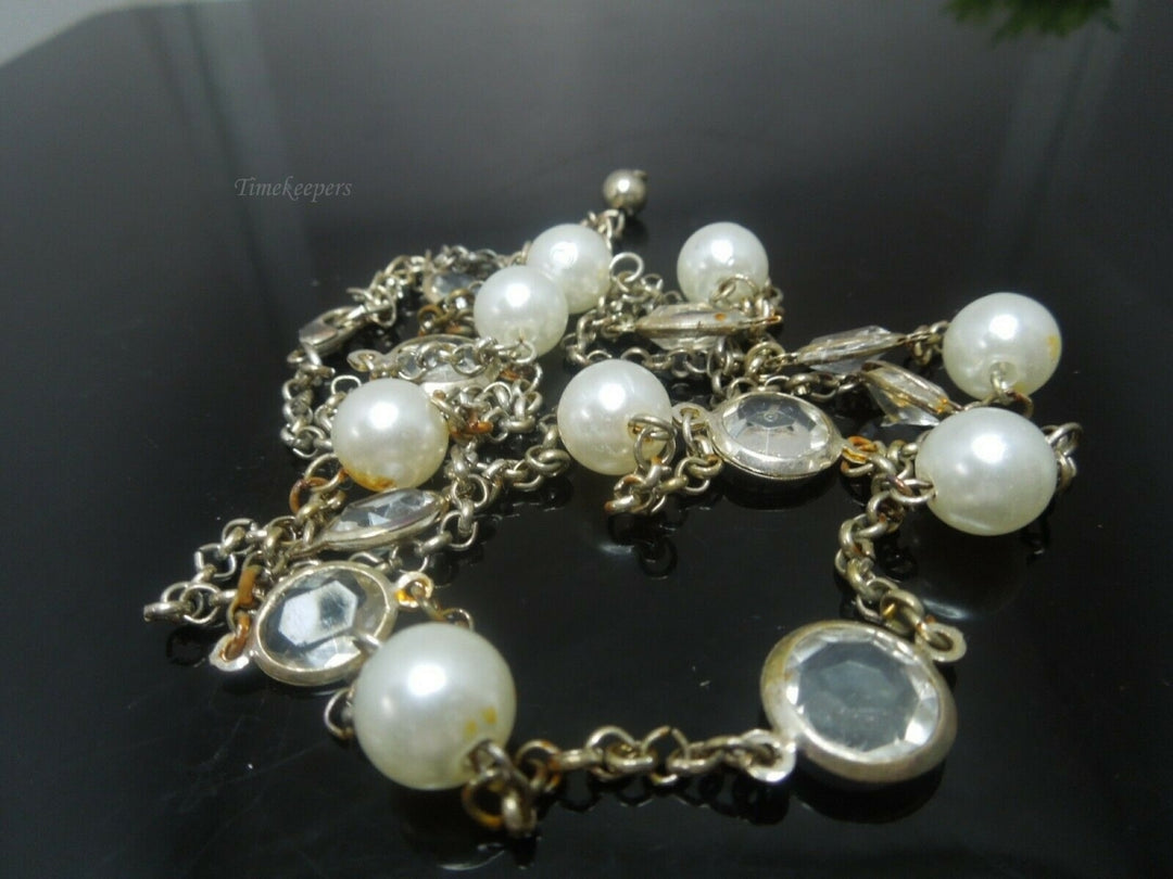 q485 Beautiful Silver Tone Pearl and Clear Stone Link Chain Necklace