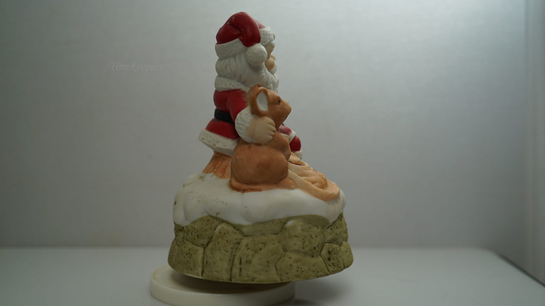 K157 Santa Clause Music Box