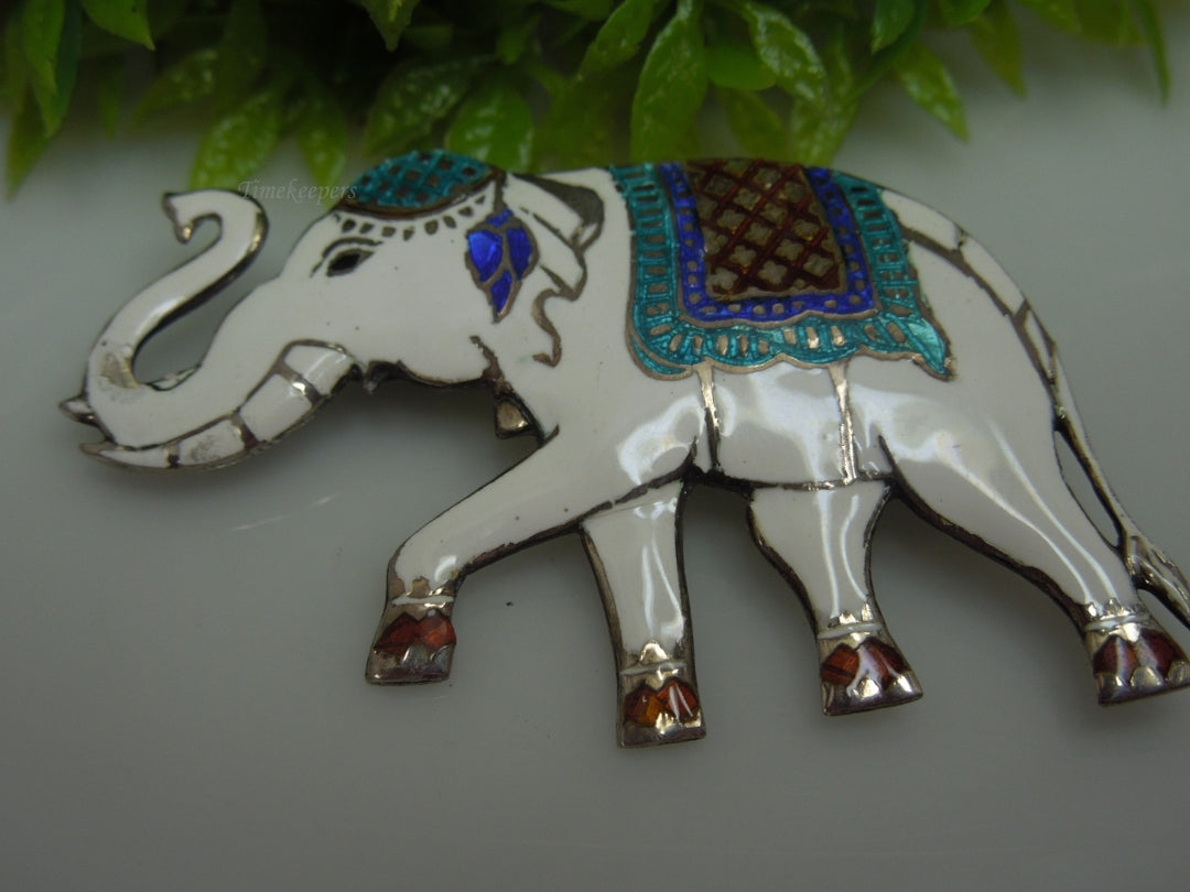 q235 Vintage Sterling Silver Guilloche Enamel Elephant Siam Pin/Brooch/Charm