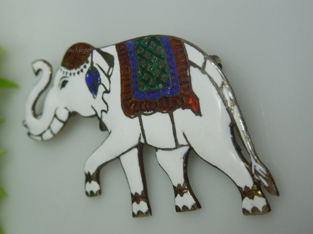 q235 Vintage Sterling Silver Guilloche Enamel Elephant Siam Pin/Brooch/Charm