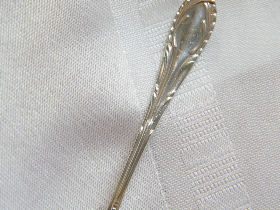 h657 Vintage Sterling Silver Pierced Scalloped Bowl Sifter Spoon