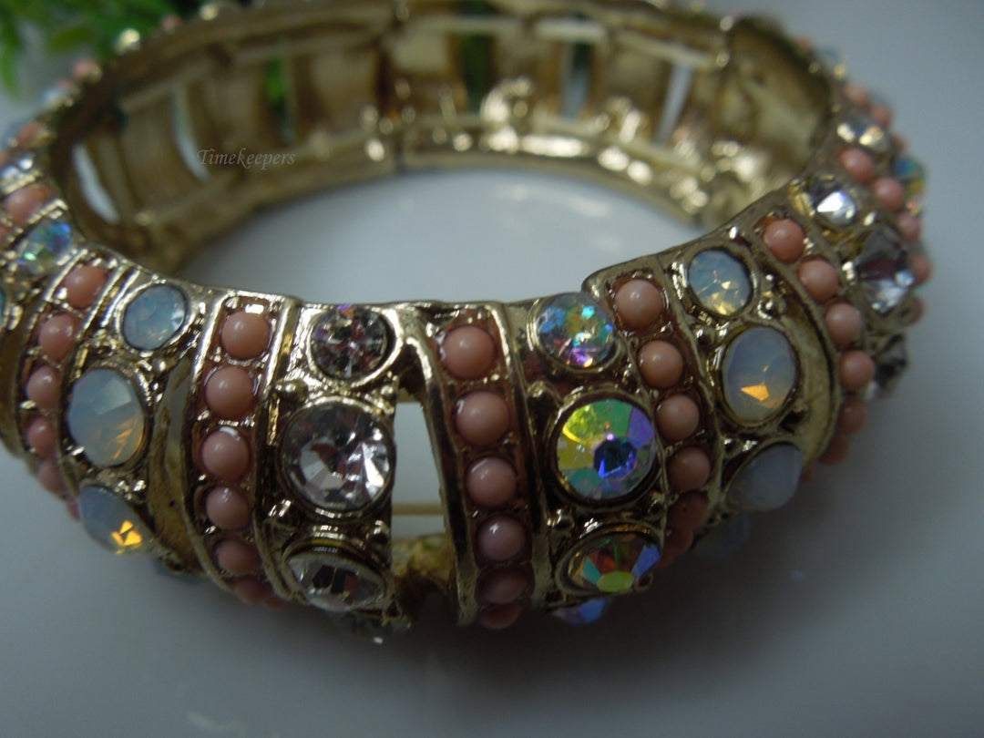 q265 Pretty Multi Stone/Color Bracelet/Bangle Stretchable For Ladies