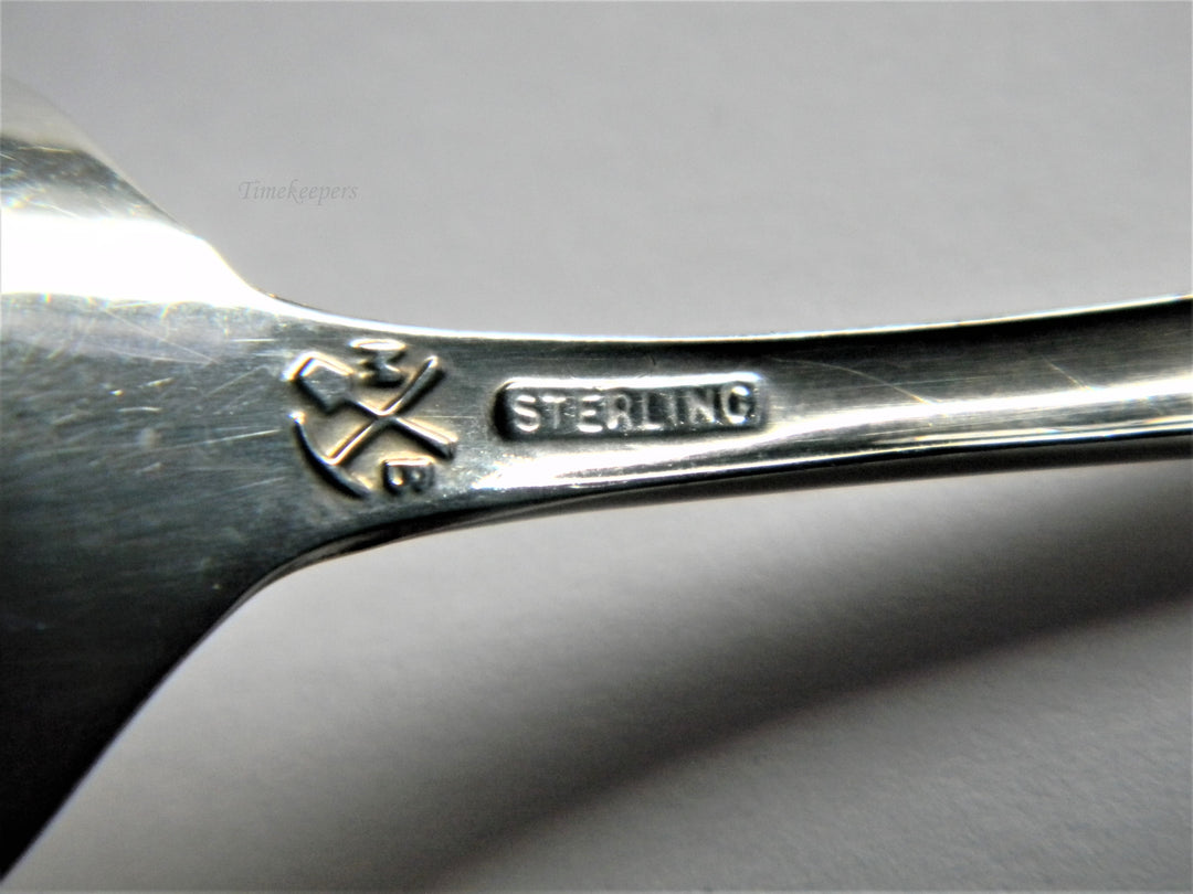 j572 Vintage Collectible Sacramento Souvenir Spoon in Sterling Silver