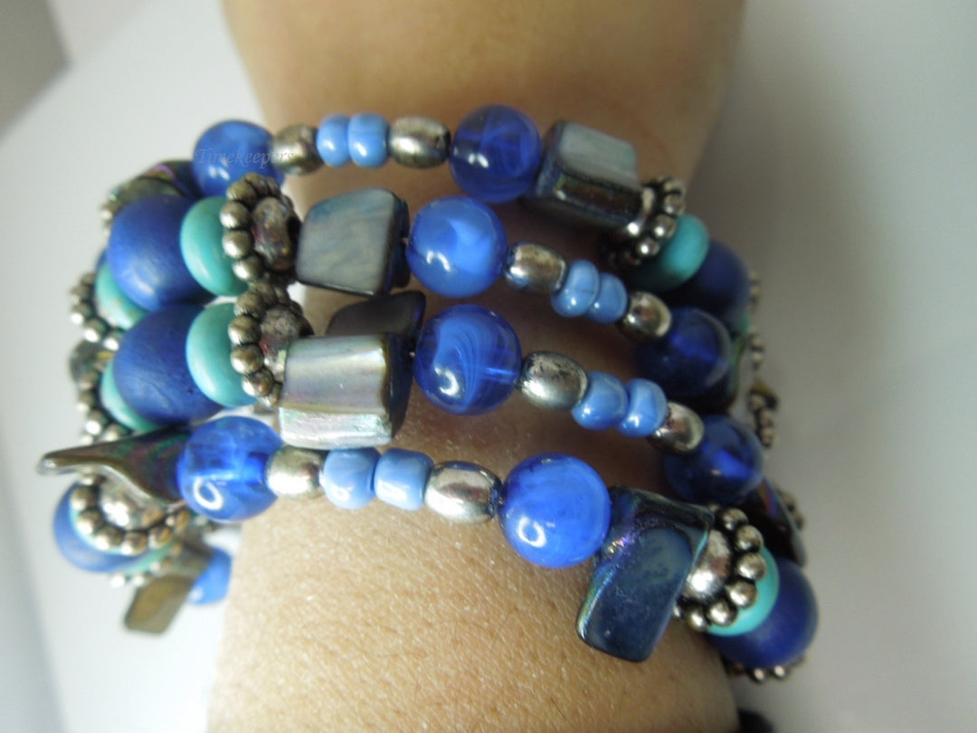 q287 Vintage Blue Coil Spiral Wrap Bardot Bracelet