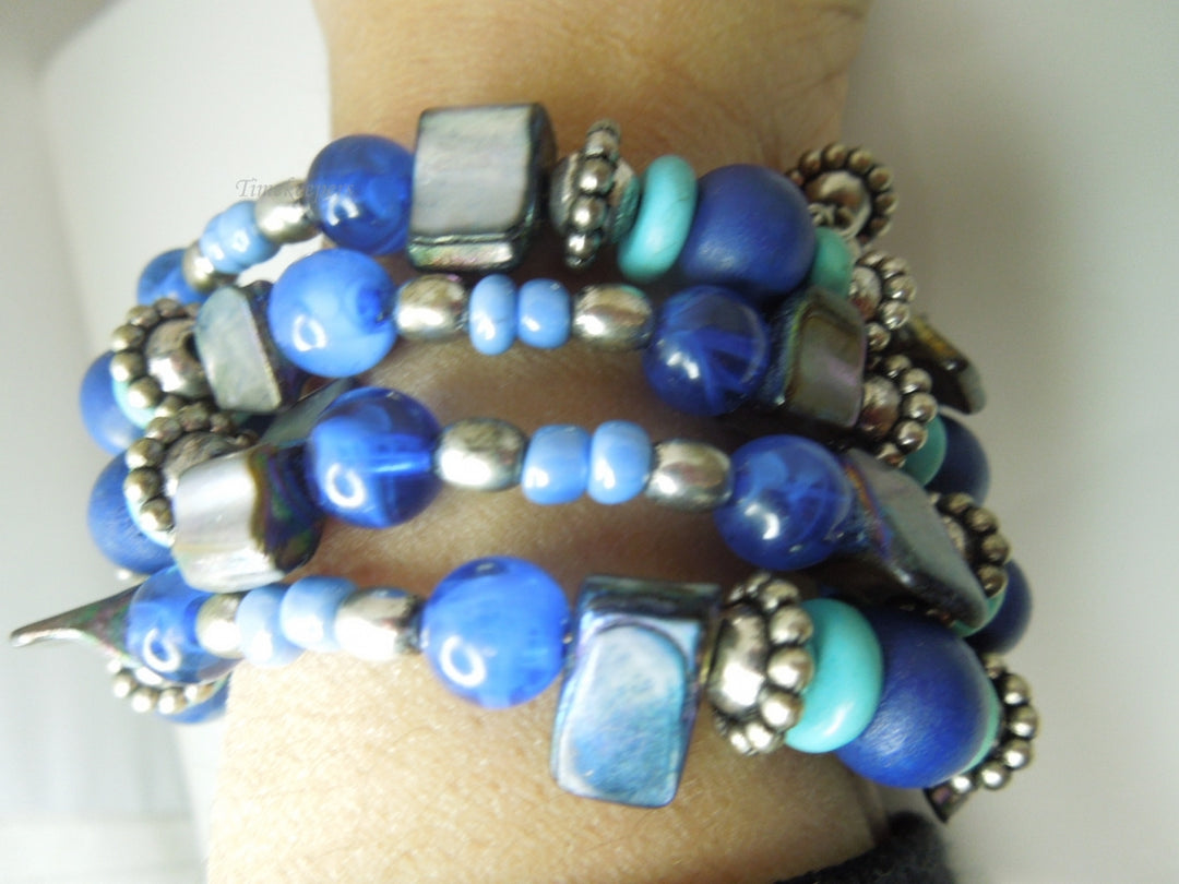 q287 Vintage Blue Coil Spiral Wrap Bardot Bracelet