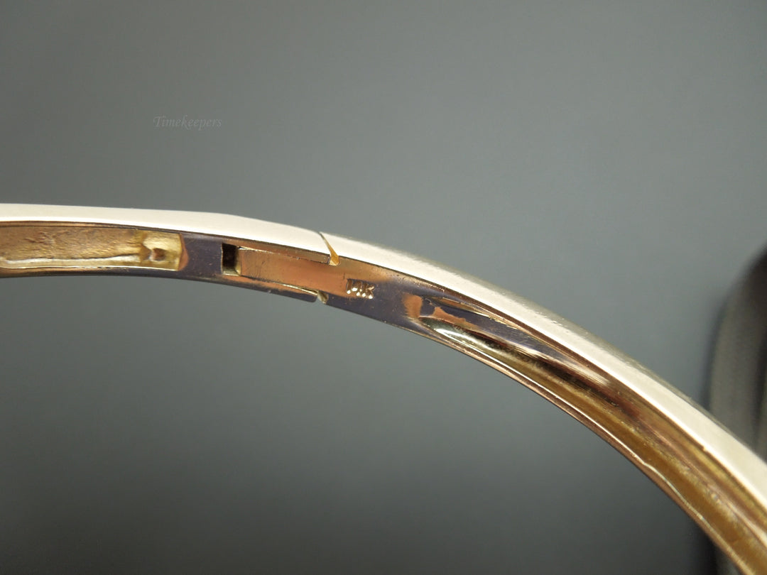 b863 Gorgeous 14kt Yellow Gold Diamond and Sapphire Bangle Bracelet