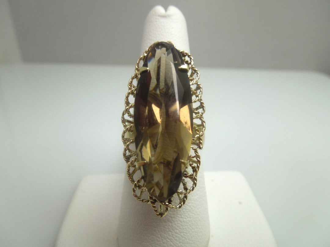 k612 Lovely Large Marquise Shaped Smoky Quartz Ring in 14kt Yellow Gold