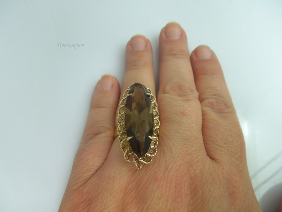 k612 Lovely Large Marquise Shaped Smoky Quartz Ring in 14kt Yellow Gold