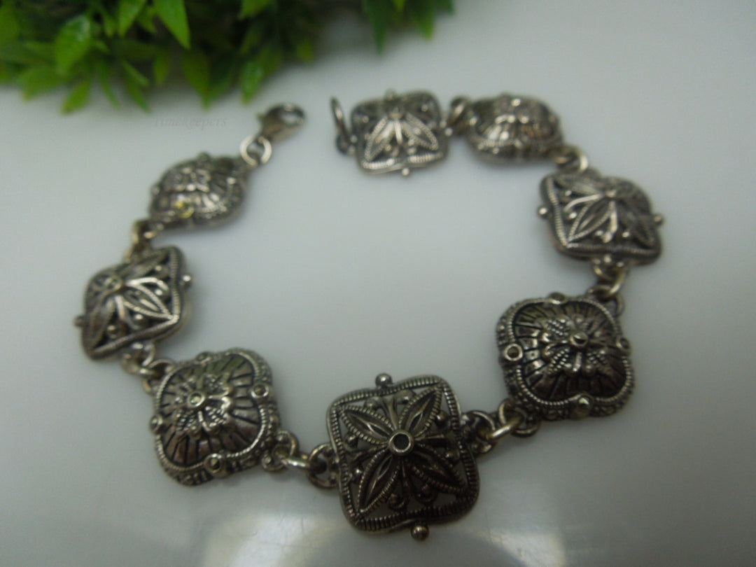 q325 Beautiful Sterling SIlver 925 Bracelet Size 7"